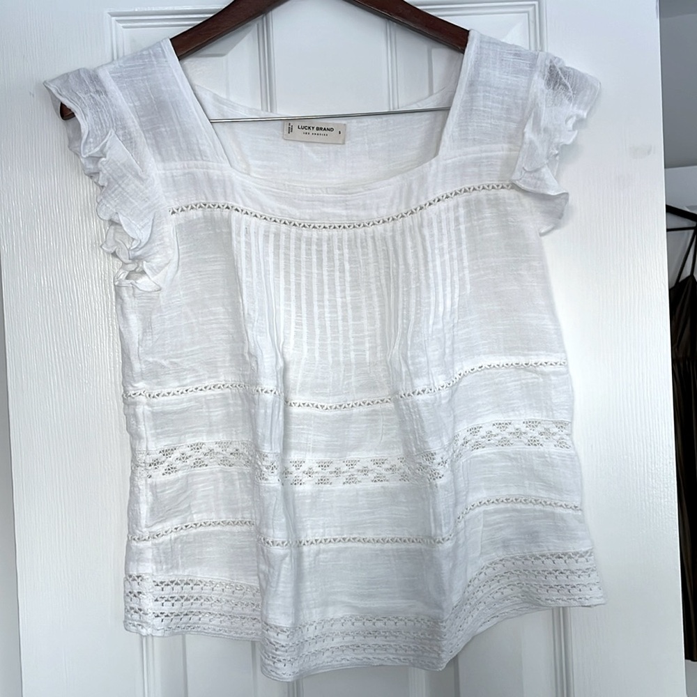 Lucky Brand White Cotton Eyelet Ruffle Sleeve Top